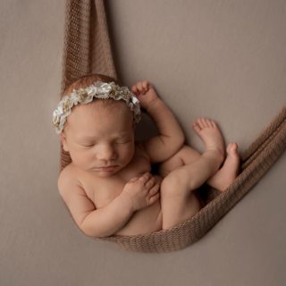 Not gonna lie, - livet er litt mye for tiden. Det er mye som skjer på alle kanter, og når få ting på skinner og man rammes av litt uflaks i tillegg kan det hope seg litt opp. Jeg har vært så heldig med en kjempetravel januar på jobb, og det går opp for meg hvor godt jobben min gjør og hvor mye energi og glede jeg henter der. Jeg sier det innimellom, men det er viktig å poengtere at det er mer enn ord; Jeg er SÅ takknemlig for alle dere kundene mine. Digger dere, og elsker at jeg får skape kunst for dere ❤️ Dere gjør livet mitt bedre 🙌🏻✨