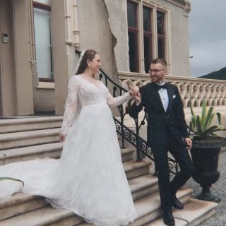 Oda & Tommy, 06.08.26❤️

Brudekjole og pynt @brudehuset_bergen 
Smoking @hanshbergen 
Hår og sminke @stylingspotno
Blomster @mestergronn_laksevag 
Lokale @damsgardstuene